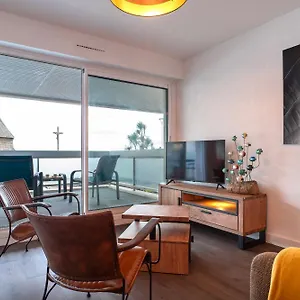 https://la-proue-charmant-appt-vue-mer.inbrittany.com